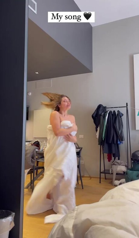 Evelin Aizenberg Sex auf OnlyFans