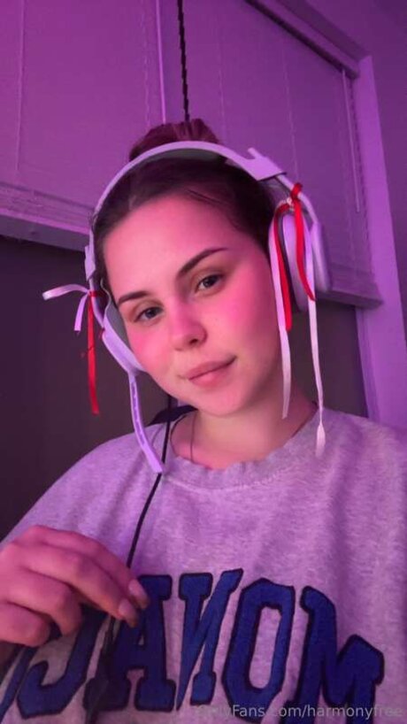 harmonyfree OnlyFans Sex geleakt