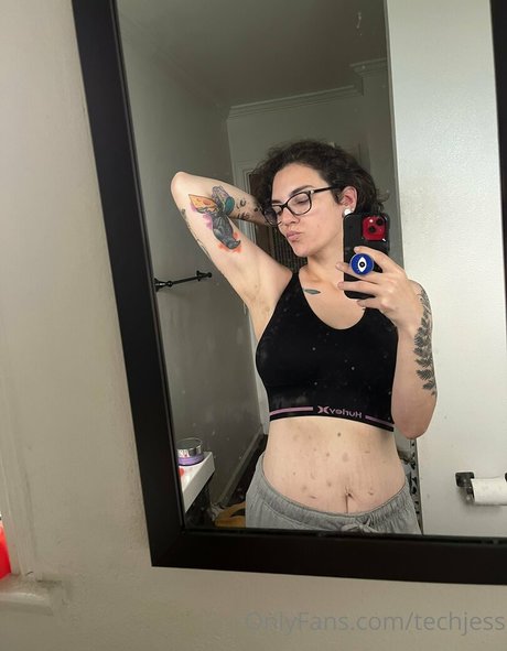 techjess OnlyFans-Leak