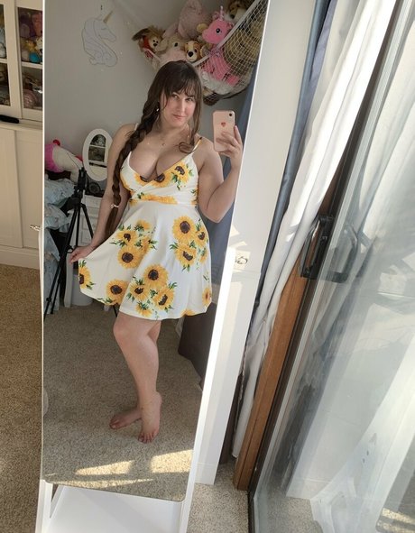 NSFWLeia Nackt OnlyFans