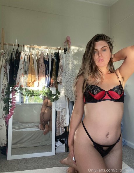 clitriinee2 Leaked OnlyFans Nacktbilder