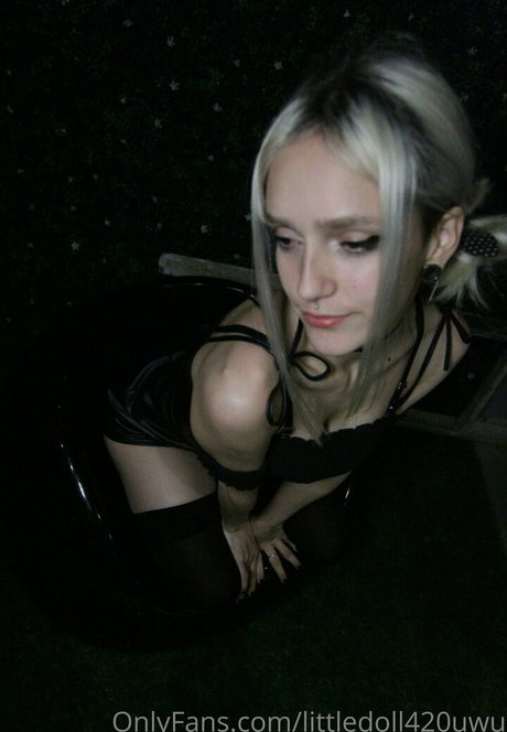 littledoll420uwu OnlyFans Leaks