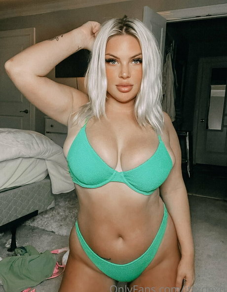 itszoexo Oben ohne OnlyFans