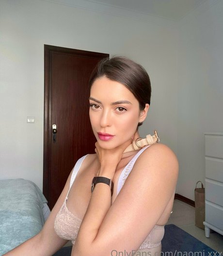 naomi xxx Kostenloses OnlyFans