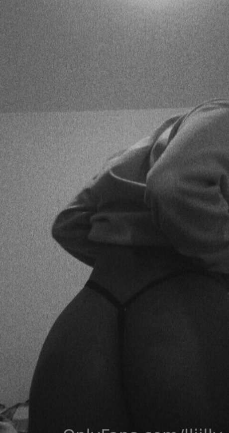 lliilly OnlyFans Leaked
