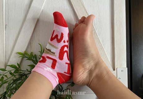 Haidi Feet Asmr Auf OnlyFans