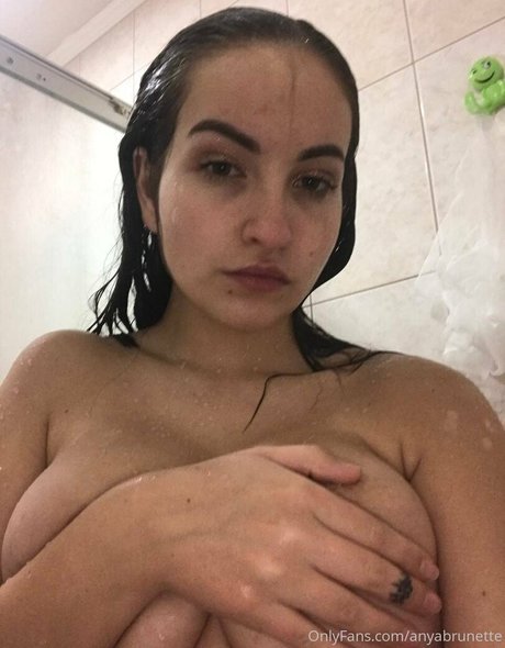 anyabrunette Nacktbilder OnlyFans geleakt