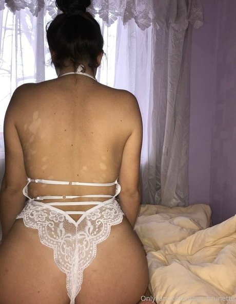 anyabrunette XXX OnlyFans