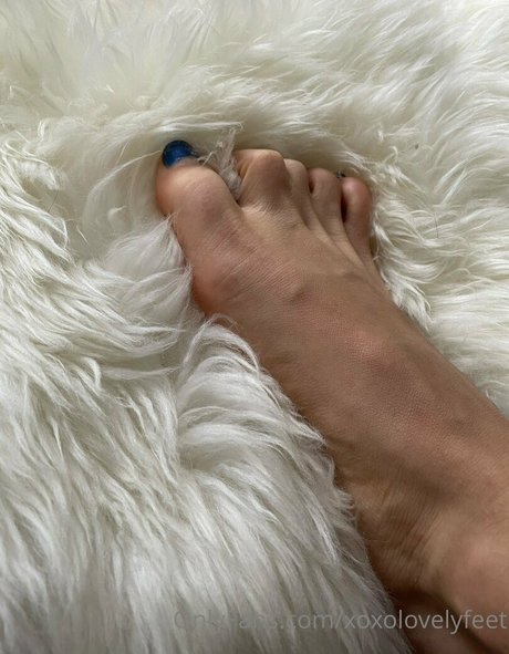 xoxolovelyfeet OnlyFans Fotos