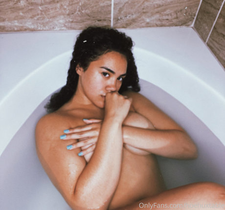 hoehuxtable Nacktbilder-Leaks von OnlyFans