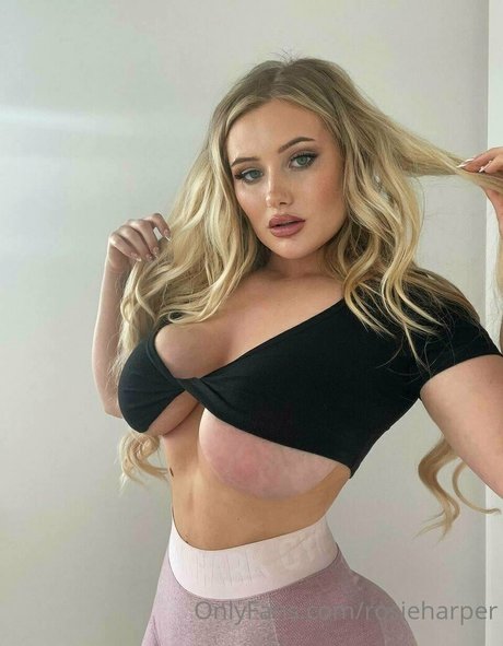 rosieharper OnlyFans-Creator