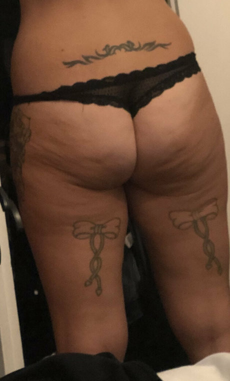 ukwife41 OnlyFans geleakt.