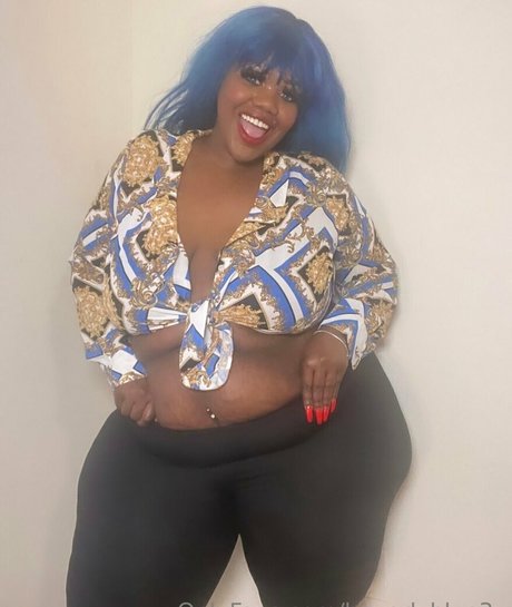 beverlyblue3x OnlyFans OnlyFans