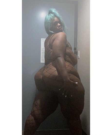 beverlyblue3x OnlyFans Pornografie