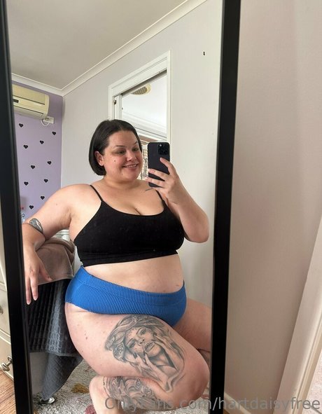 hartdaisyfree OnlyFans explizite Inhalte