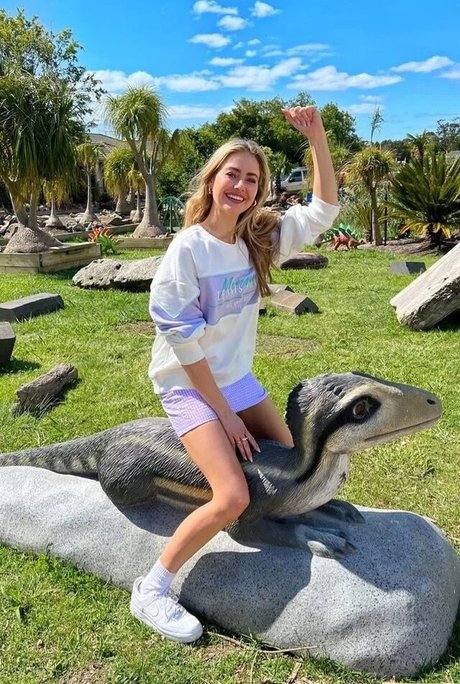 April Rose Pengilly Nackt auf OnlyFans Leak