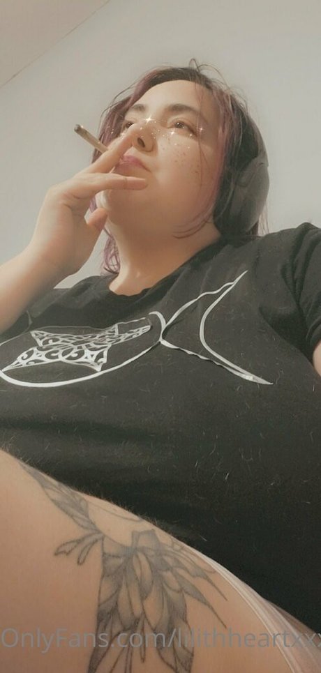 lilithheartxxx OnlyFans nackt