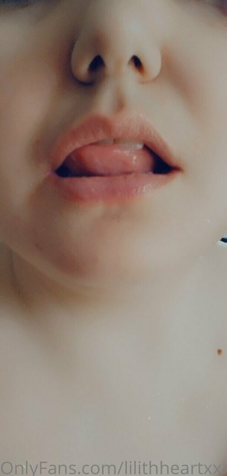 lilithheartxxx Leaked OnlyFans Fotos