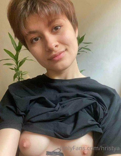 hristya OnlyFans-Pornoleak
