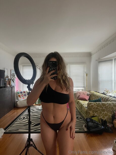 stevilou Leaked OnlyFans Nacktbilder