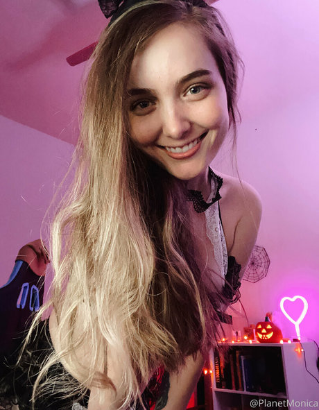 planetmonica OnlyFans Pornografie