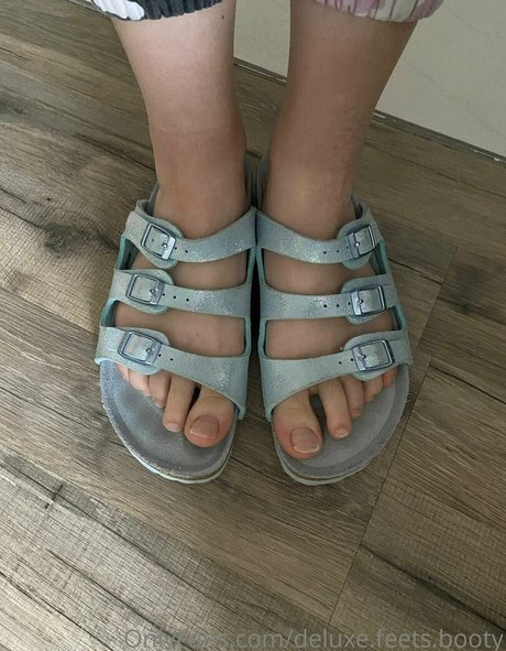 deluxe feets booty OnlyFans Leaks Gratis