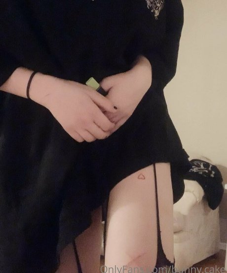 bunny cake Nacktbilder von OnlyFans geleakt