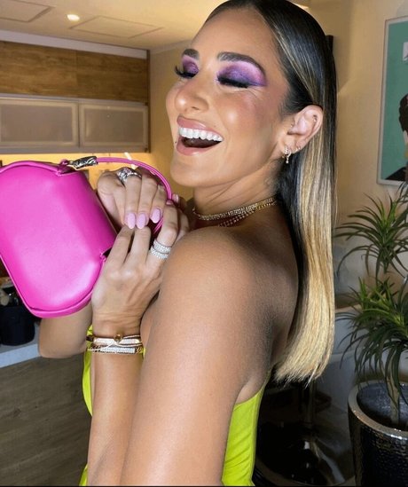 Amina Khalil OnlyFans OnlyFans