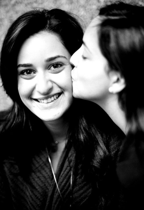 Amina Khalil Heiße OnlyFans Inhalte