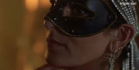 Amina Khalil Heiße OnlyFans Inhalte