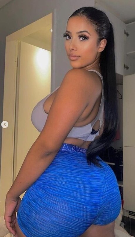 viyalyn Nacktbilder OnlyFans