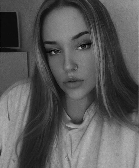 emss x Kostenloses OnlyFans