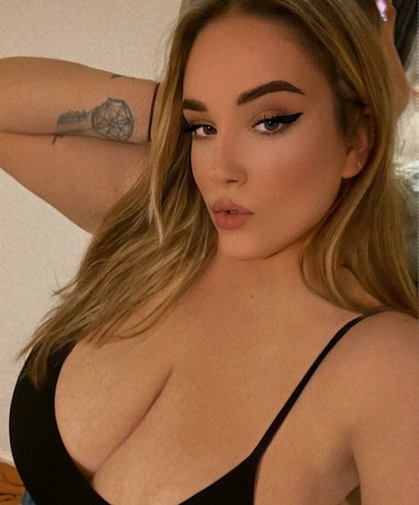 emss x Leaked OnlyFans Nacktbilder