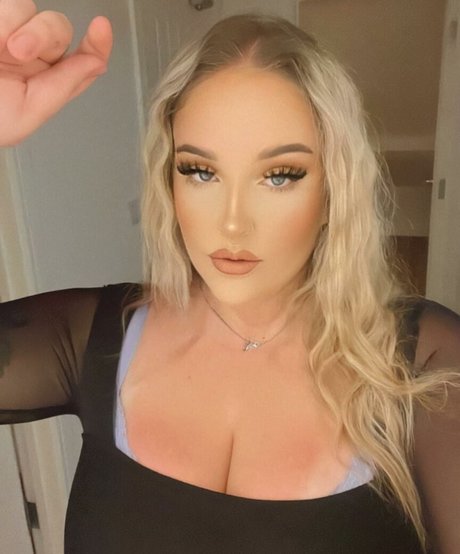 emss x Leaked OnlyFans Bilder