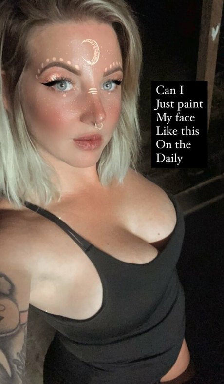 Annie Anarchy OnlyFans