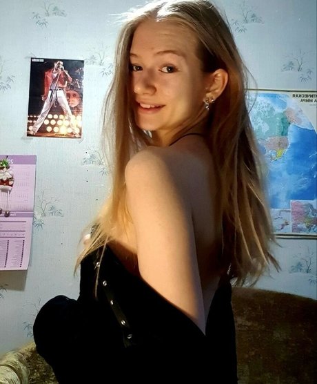 Isobel s Adventures Nacktbilder auf OnlyFans