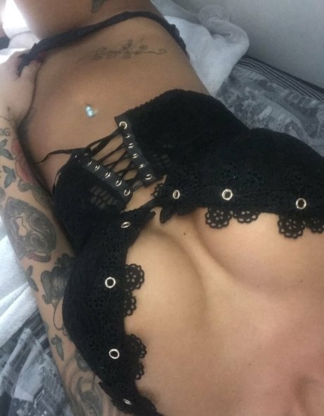 Daisy15 OnlyFans X