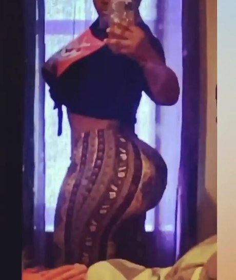 Mimilicious Mimi NurlyFans-Pornos