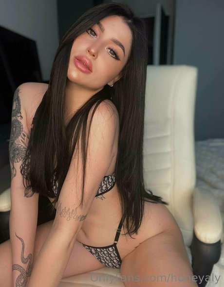 honeyaly OnlyFans Leak Pornografie