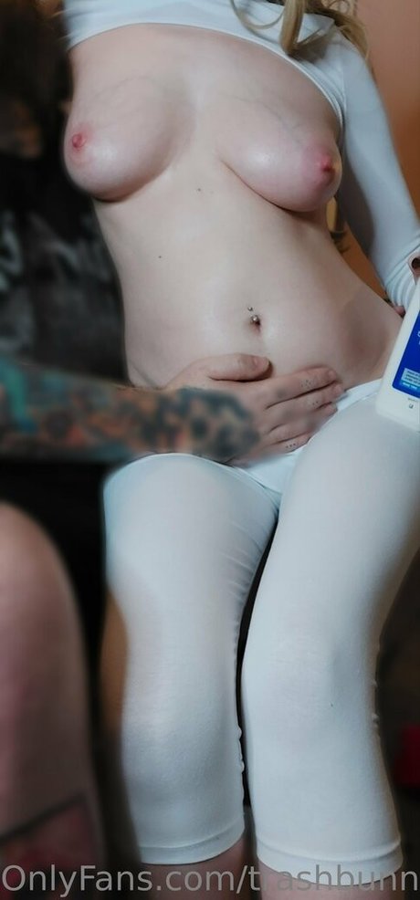 trashbunnyro Nacktbilder von OnlyFans geleakt