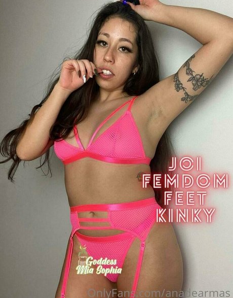anadearmas OnlyFans Gratis Porn