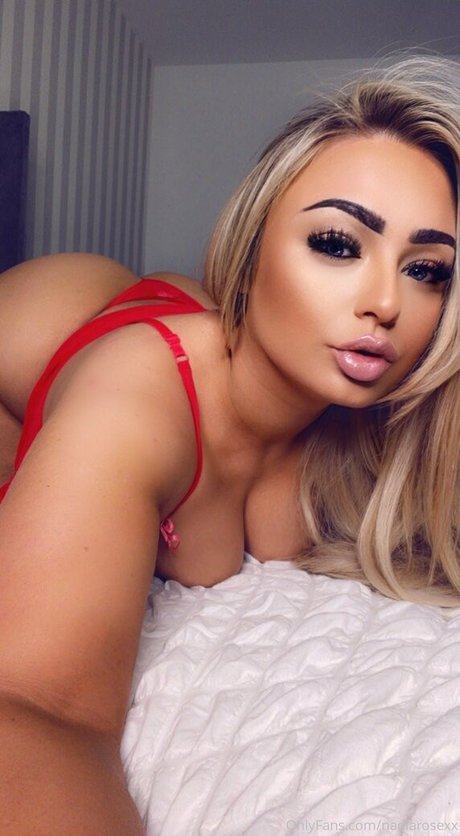 nadiarosexx Strip OnlyFans