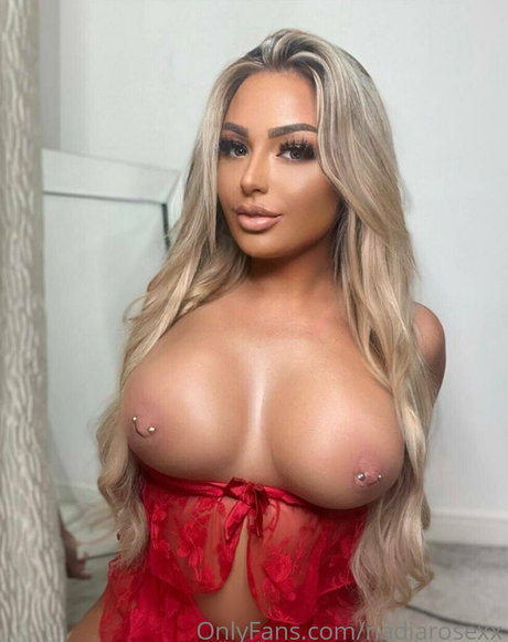 nadiarosexx OnlyFans X