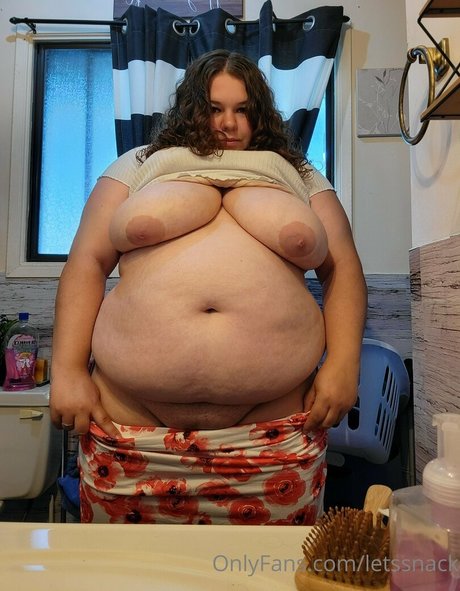 letssnack NurlyFans-Pornos