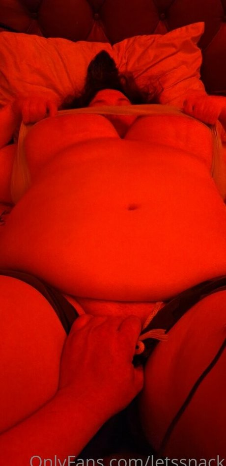 letssnack Po OnlyFans