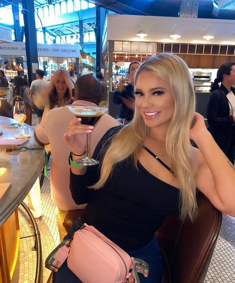 Avery Trail OnlyFans Pornografie