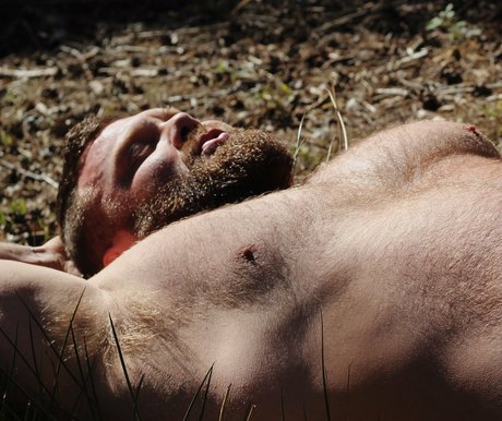 hugeandhung OnlyFans Nacktbilder