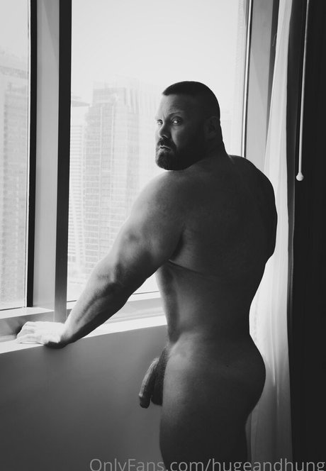 hugeandhung Neue geleakte OnlyFans-Inhalte