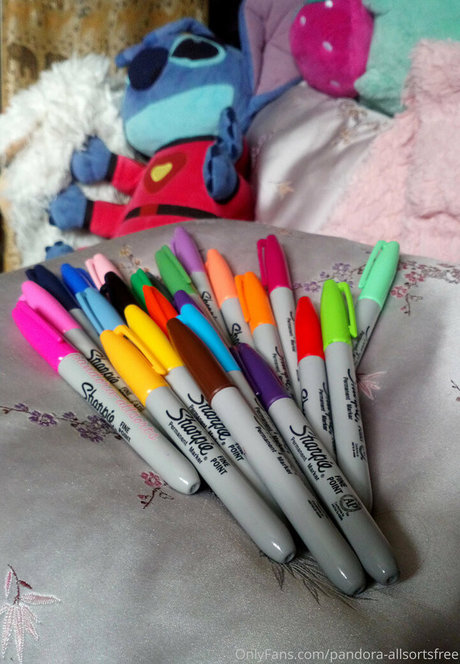 pandora allsortsfree OnlyFans Nackt Leaks