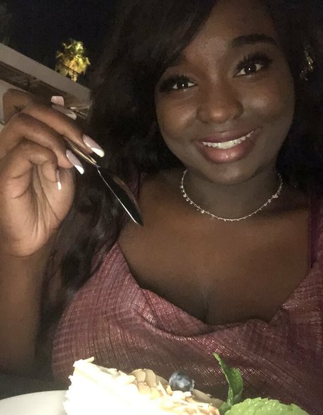 barbiecrystal OnlyFans-Pornoleak